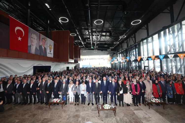 Büyükakın’dan Özgür Özel’e Sert Yanıt!