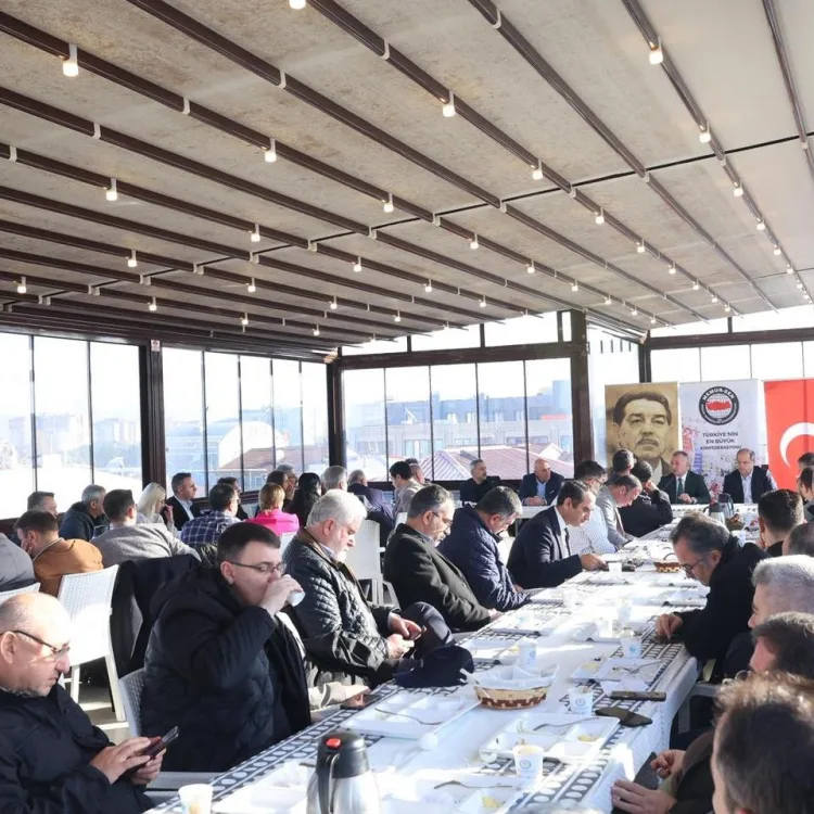 Büyükakın: Hizmette Popülizme Yer Yok!