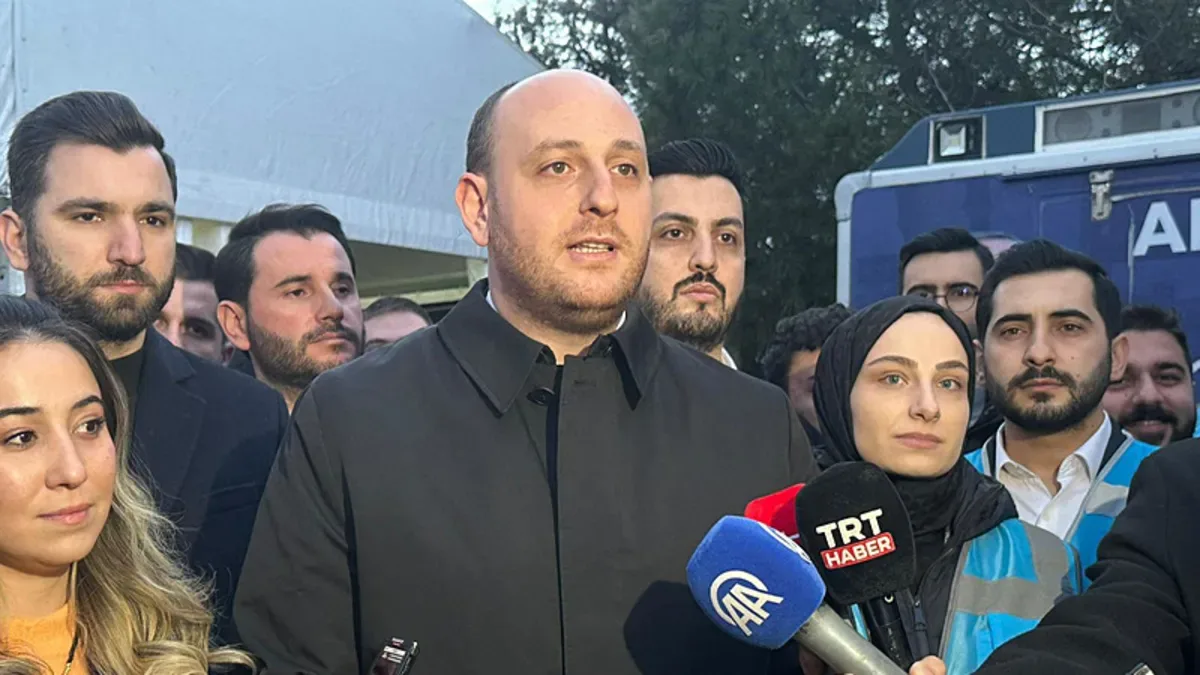 Büyükgümüş, GençNokta’da Vatandaşlarla İftar Yaptı