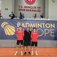 Buyuksehir-Belediyesporlu-Badmintonculardan-6-Madalya.jpg