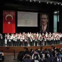 Büyükşehir’den ailelere özel sanat gecesi Büyükşehir’den ailelere özel sanat gecesi