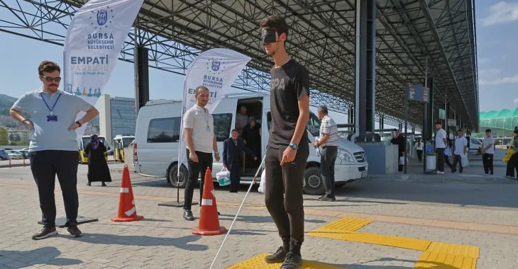 Büyükşehir’den farkındalık için empati parkuru
