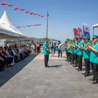 1780926611<em>563</em>Buyuksehirden-Gemlikte-deniz-dibi-temizligi.jpeg