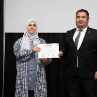 1786159834<em>617</em>Buyuksehirden-genc-kadinlara-dijital-ticaret-destegi.jpeg