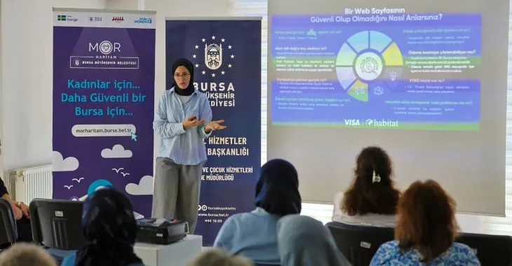 Büyükşehir’den kadınlara dijital farkındalık eğitimi