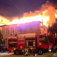 Büyükşehir itfaiyesinden hayat kurtaran müdahale Büyükşehir itfaiyesinden hayat kurtaran müdahale