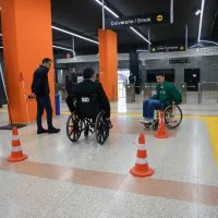 Büyükşehir'le engeller aşılıyor