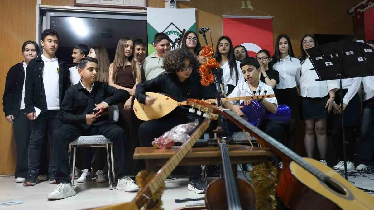 Cacabey Ortaokulu’nda Müzik Coşkusu!
