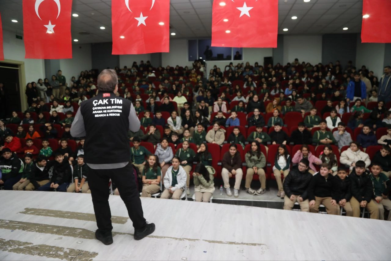 ÇAK-TİM’den Öğrencilere Afet Farkındalık Eğitimi