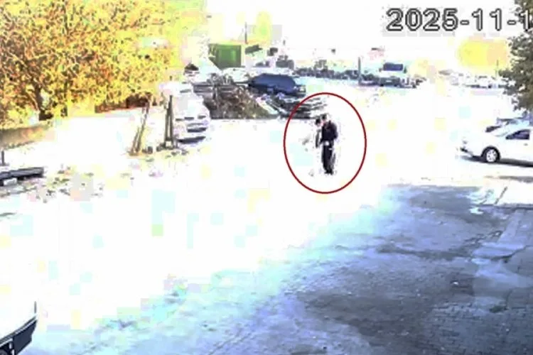 Çakmak İstemek Facia Getirdi: Bıçaklama Anı Kamerada!