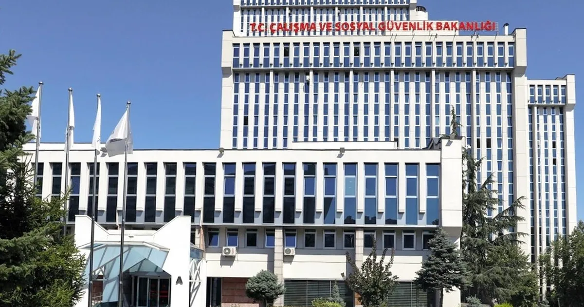 Çalışma Bakanlığı’na 100 Yeni İş Müfettişi Alınacak