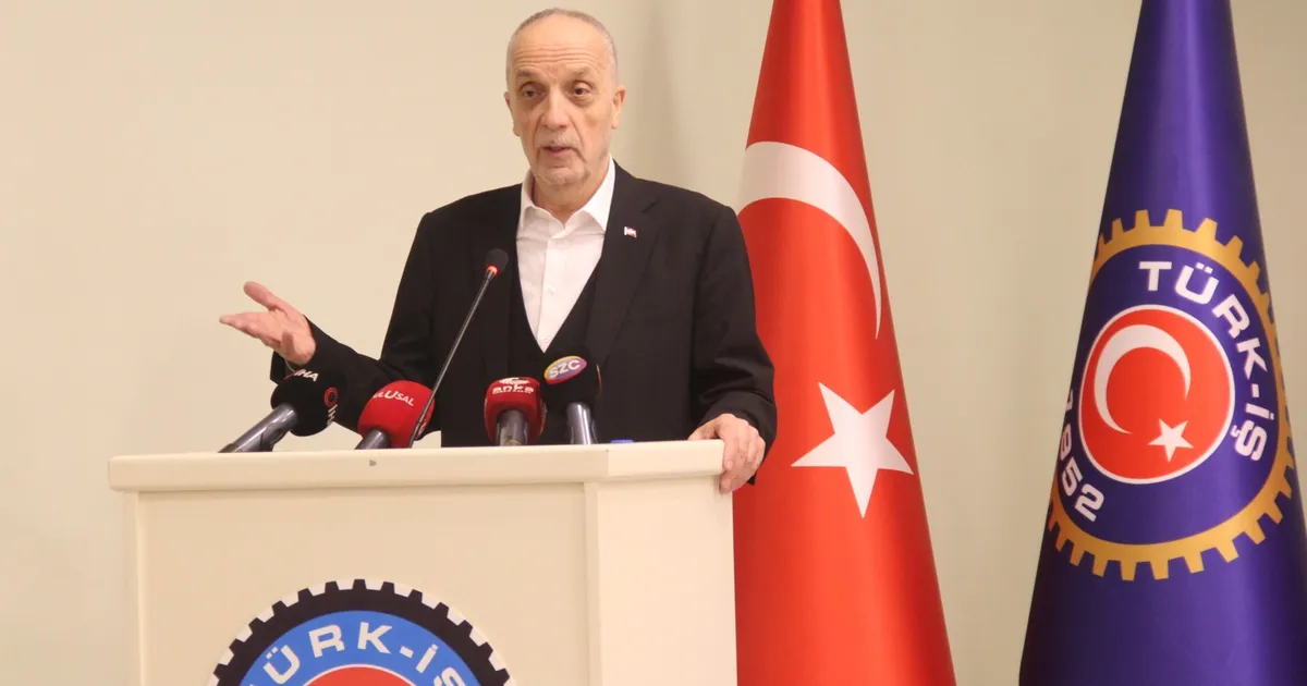 Çalışma Hukuku Sempozyumu’nda Güncel Sorunlar