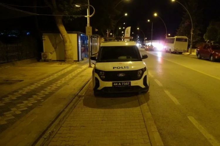 Cami Şadırvanında Silahlı Kavga: 3 Yaralı!