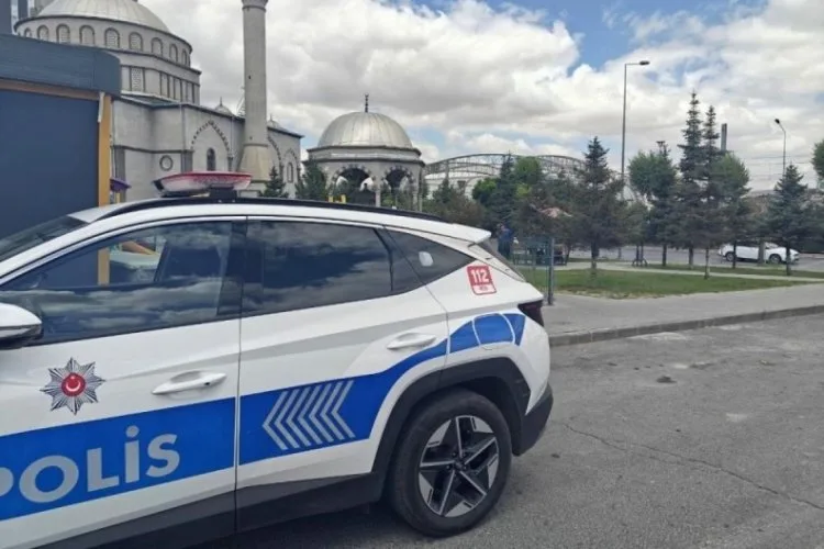 Cami Tuvaletinde Bıçaklı Saldırı: 1 Yaralı!