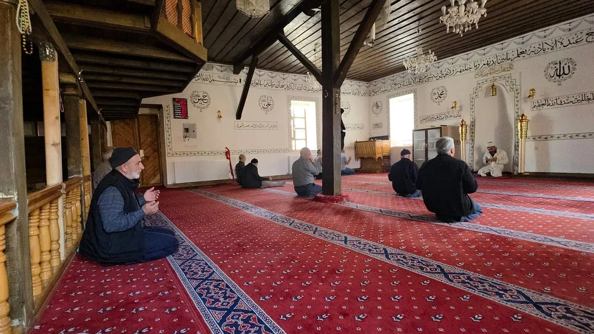Sırrı yüzyıllar sonra çözüldü! Cami duvarından o şehrin planı çıktı 5