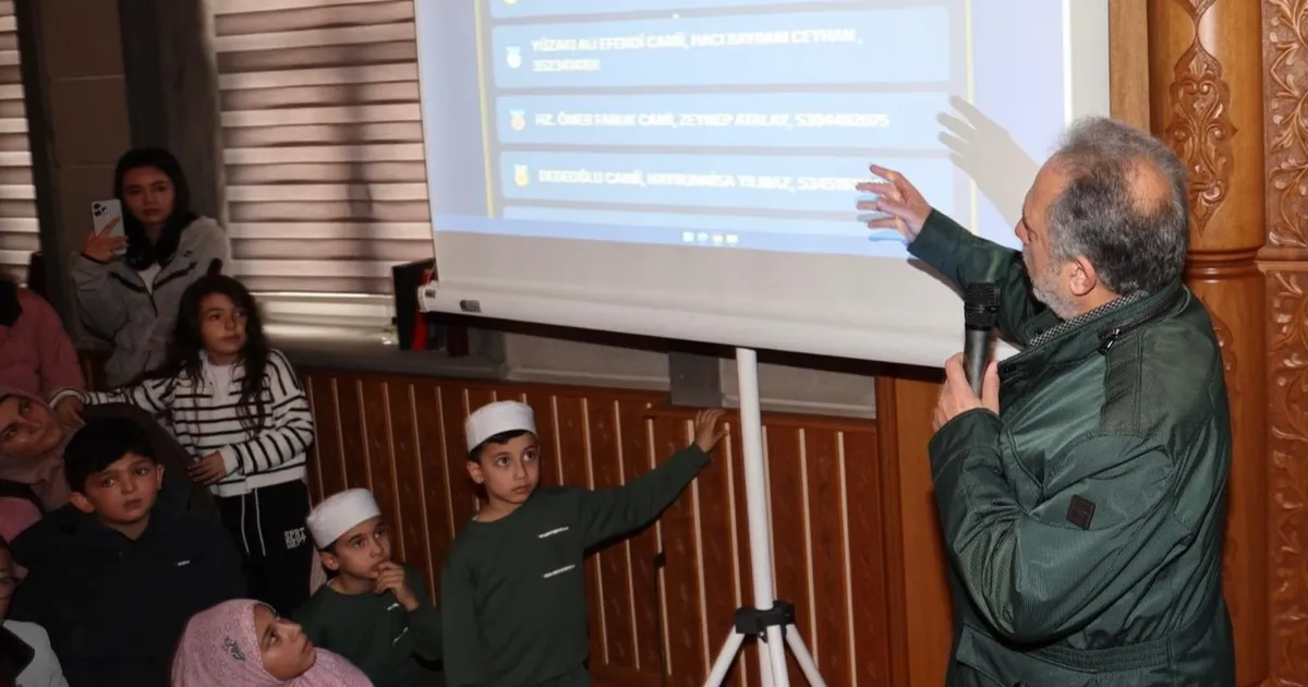 Camiye Giden Çocuklara Hediye Coşkusu!