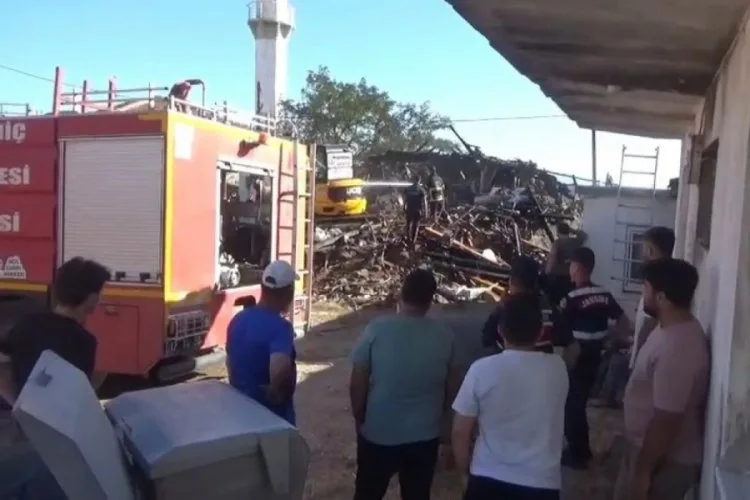 Çanakkale’de İmamın Evi Yangında Küle Döndü!