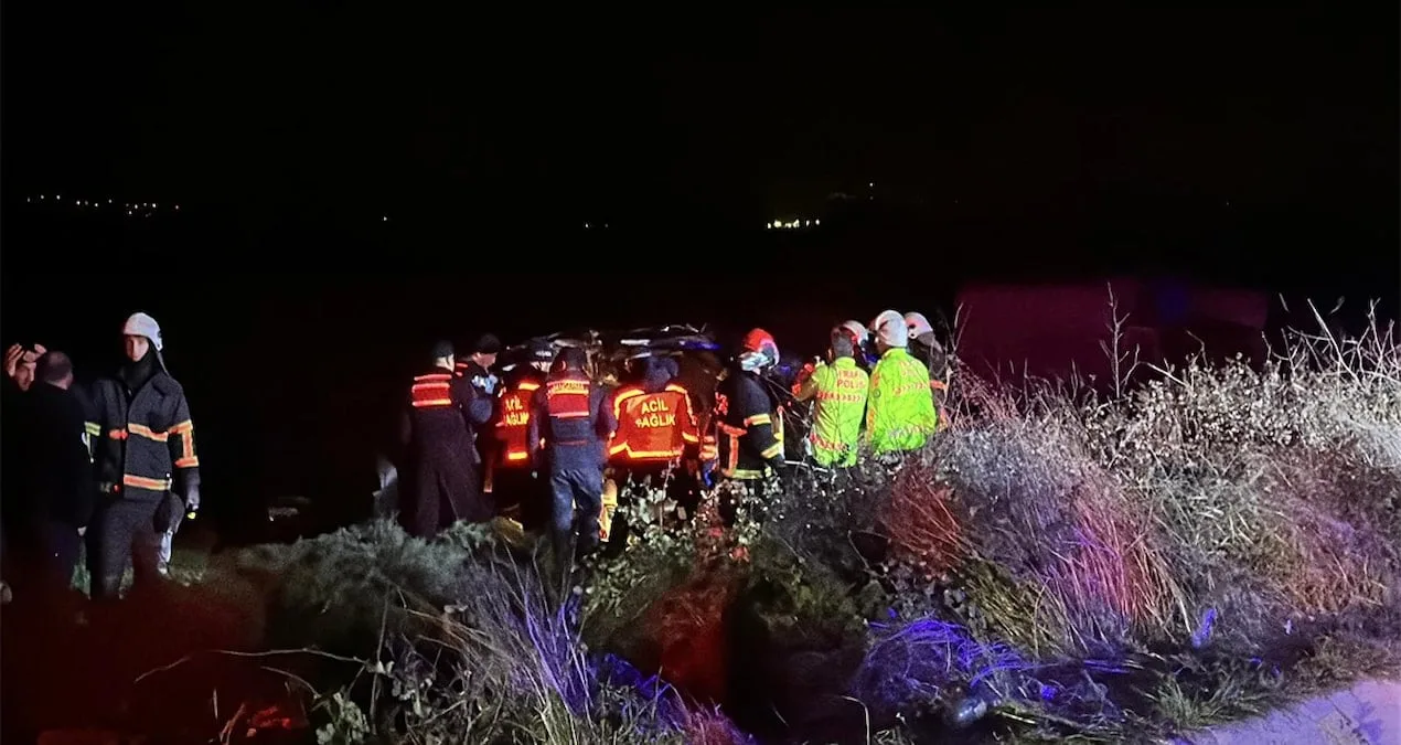 Çanakkale’de Kaçan Araç Kazaya Neden Oldu: 5 Ölü