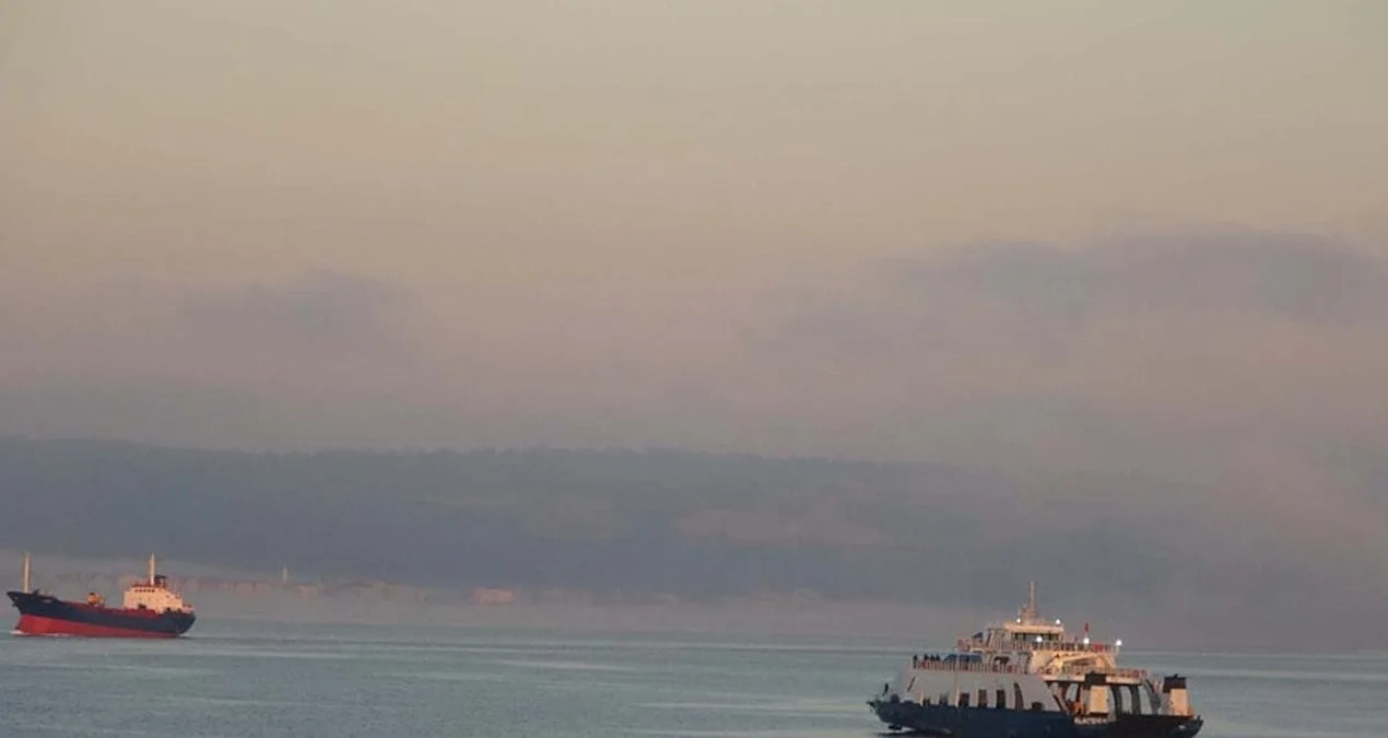 Çanakkale’de Kuvvetli Yağış: Boğaz Çamurla Kaplandı!