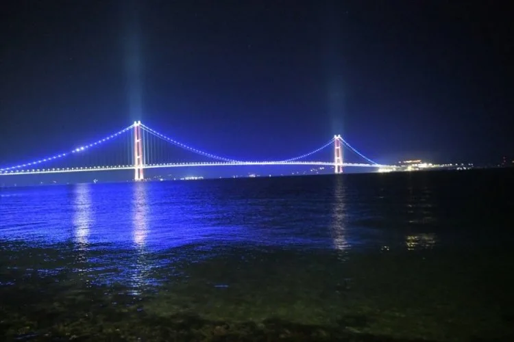 Çanakkale Köprüsü, Diyabet Günü’nde Mavi Işıkla Aydınlandı
