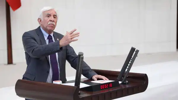 Çandar’dan Erdoğan’a: Dışişleri Bakanı’na Ayar Verin