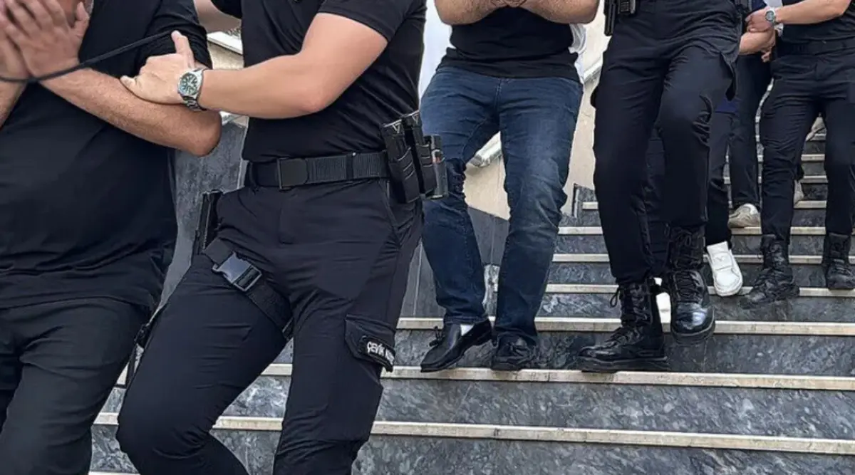 Çankaya da 5 eğlence merkezine  fuhuş  operasyonu! Gözaltılar var 2
