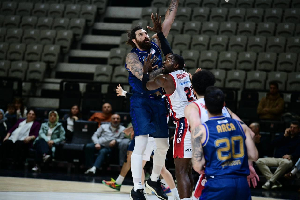 Çayırova Belediyesi’nden Farklı Zafer! 97-67
