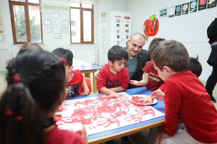 Çayırova’da Bayrak Sevgisiyle Yeni Dönem Başladı!