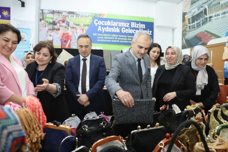 Çayırova’da El Sanatları Sergisi Coşkuyla Açıldı