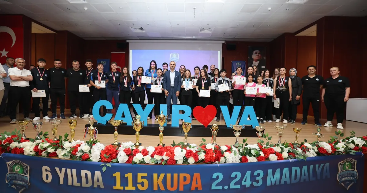 Çayırova’dan 2025’te 354 Madalya, 14 Kupa!