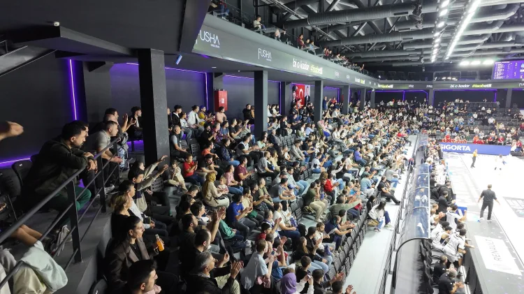 Çayırova’nın Yeni Spor Kompleksi Büyük Beğeni Topladı