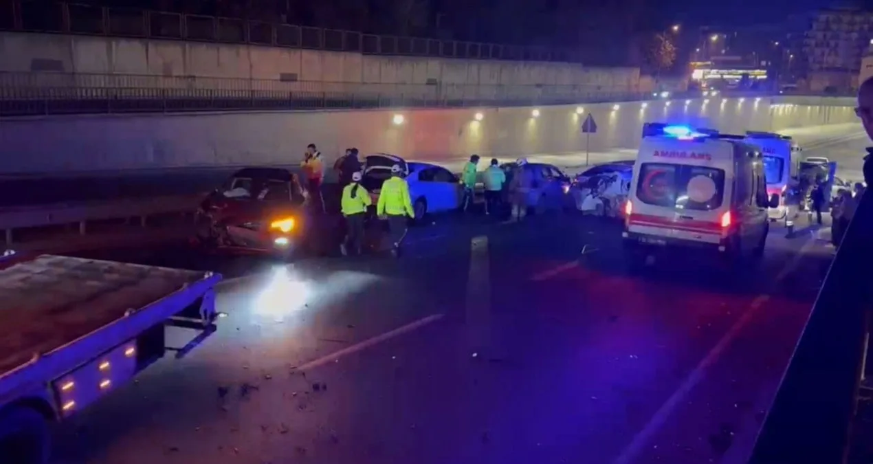 Çekmeköy’de Zincirleme Kaza: 7 Yaralı!