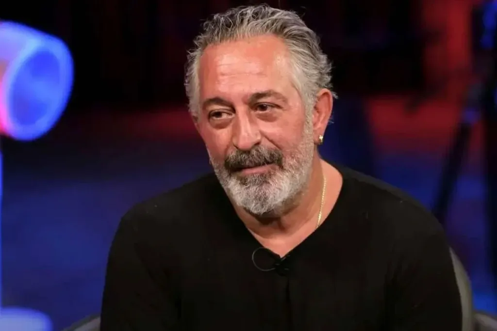 Cem Yılmaz’ın Hayatı ve Sanat Kariyeri Hakkında Bilgiler
