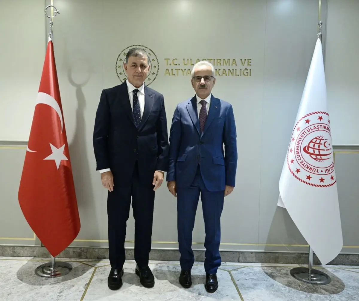Telefonunu kapattı, talimat verdi!