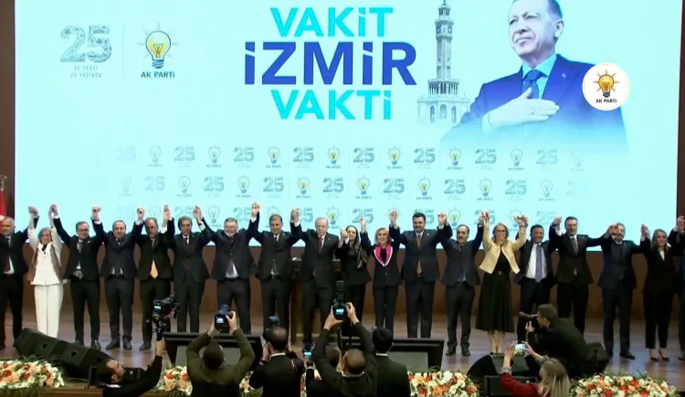 Cemil Tugay, AK Parti’ye katıldı! Yeni dönem başlıyor!