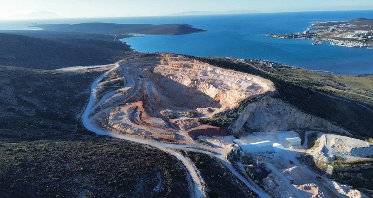 Çeşme’deki Taş Ocağı Doğayı Katlediyor!