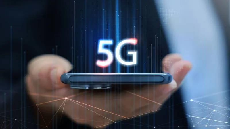 CHP, 5G İlanlarını İktidar Medyasına Taşıdı!