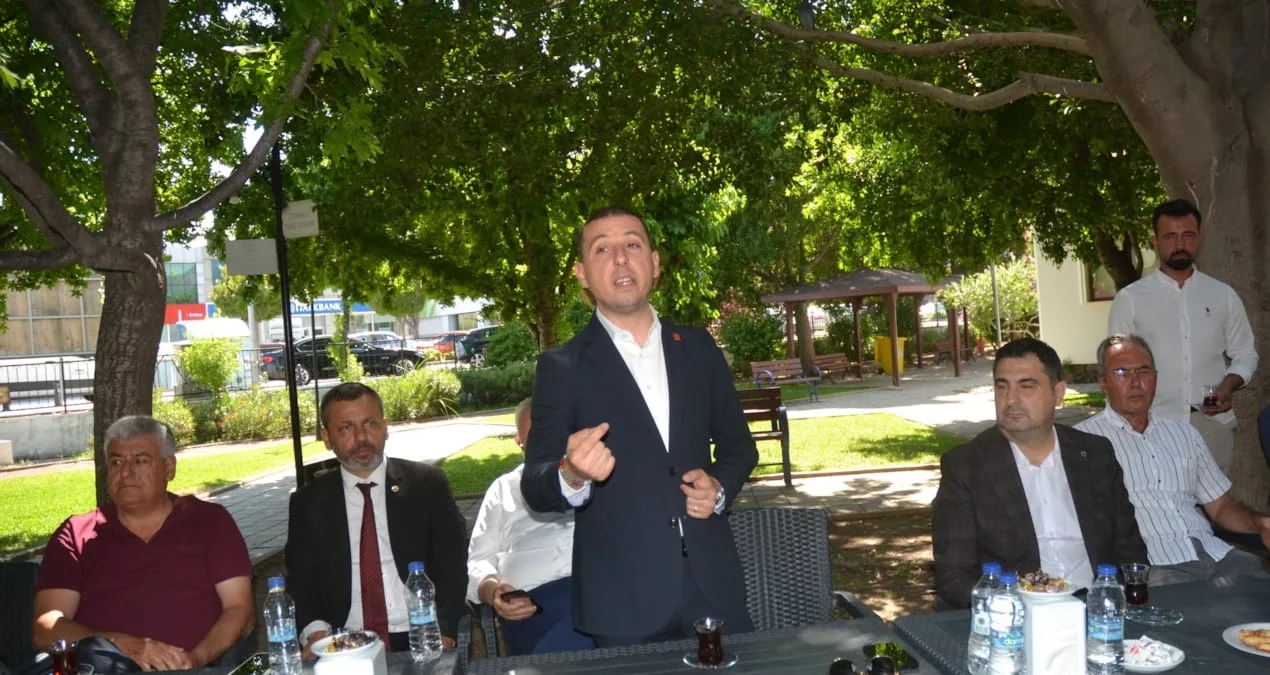 CHP Bayramlaşmasında Cezaevi Mesajı Öne Çıktı