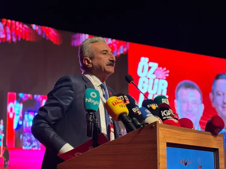 CHP Bursa’da Karanlığa Karşı Umut Mesajı Verdi
