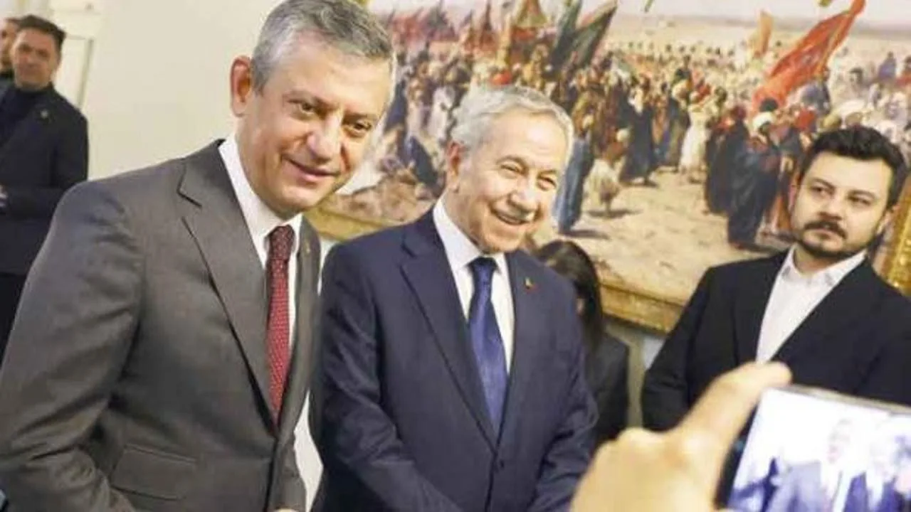 CHP’de Birlik Mesajı: Arınç ve Tekin’den Açıklama
