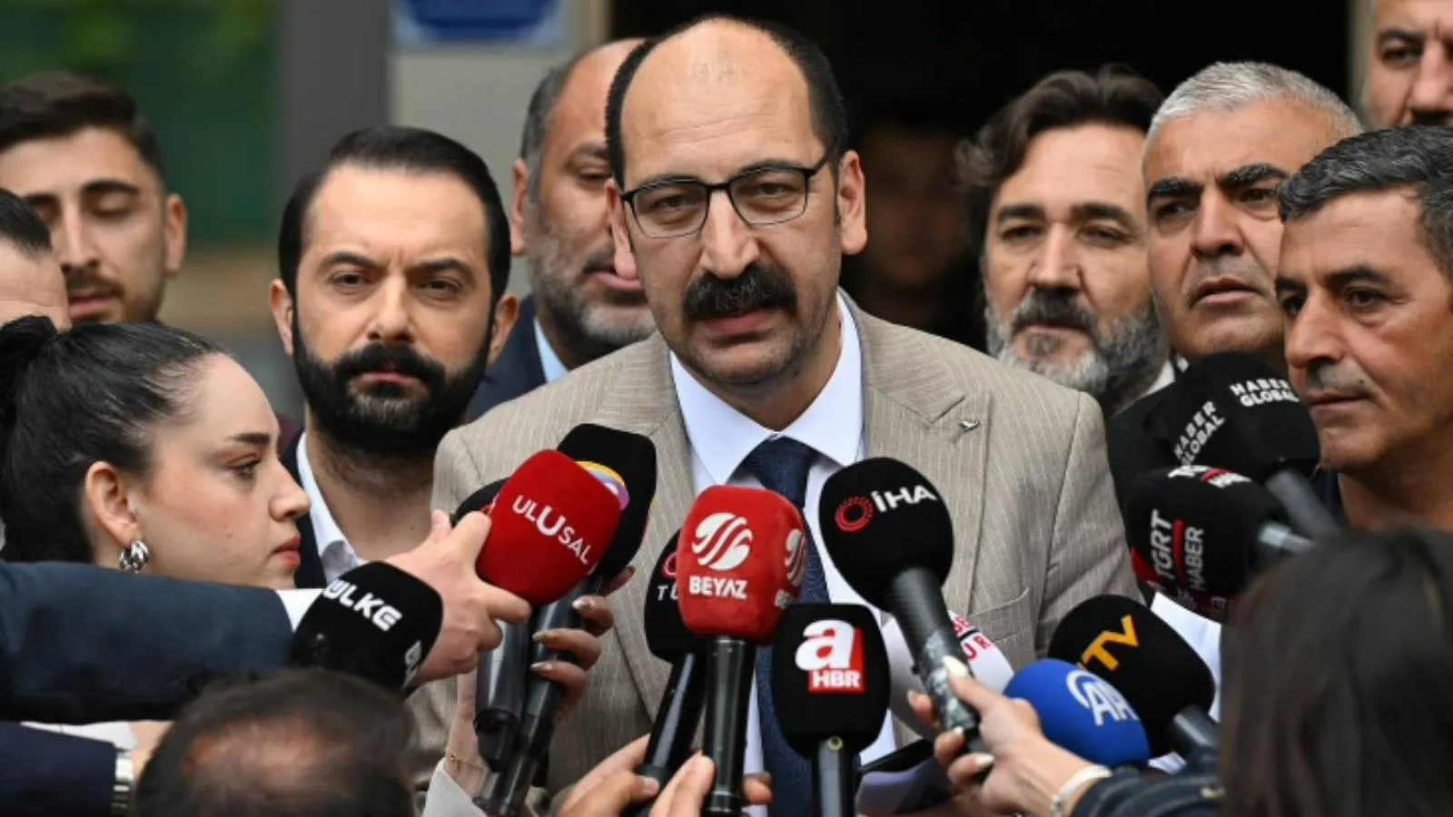 CHP’de İşten Çıkarmalar Yeniden Gözden Geçirilecek