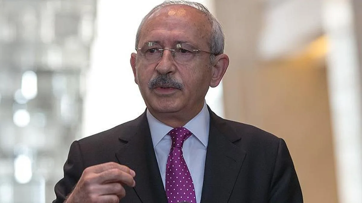 CHP’de İstifa Şoku: Danışmanlar Görevden Ayrıldı!