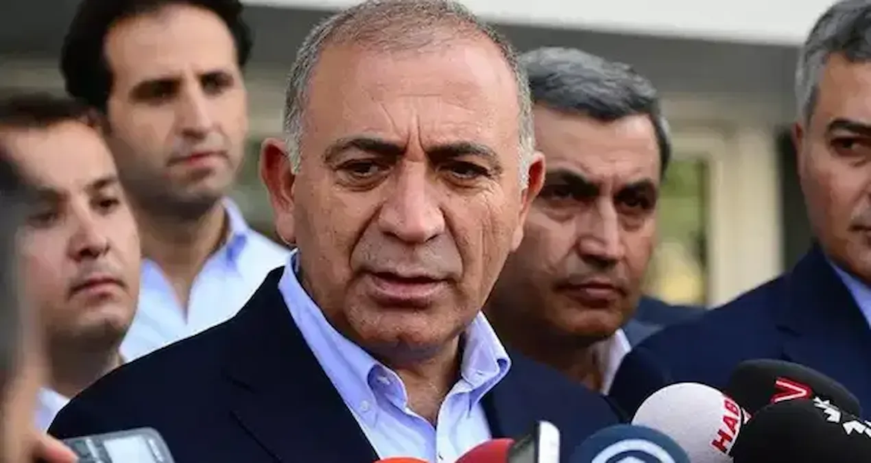 CHP’de Kayyum Krizi: Gürsel Tekin Hesap İstedi