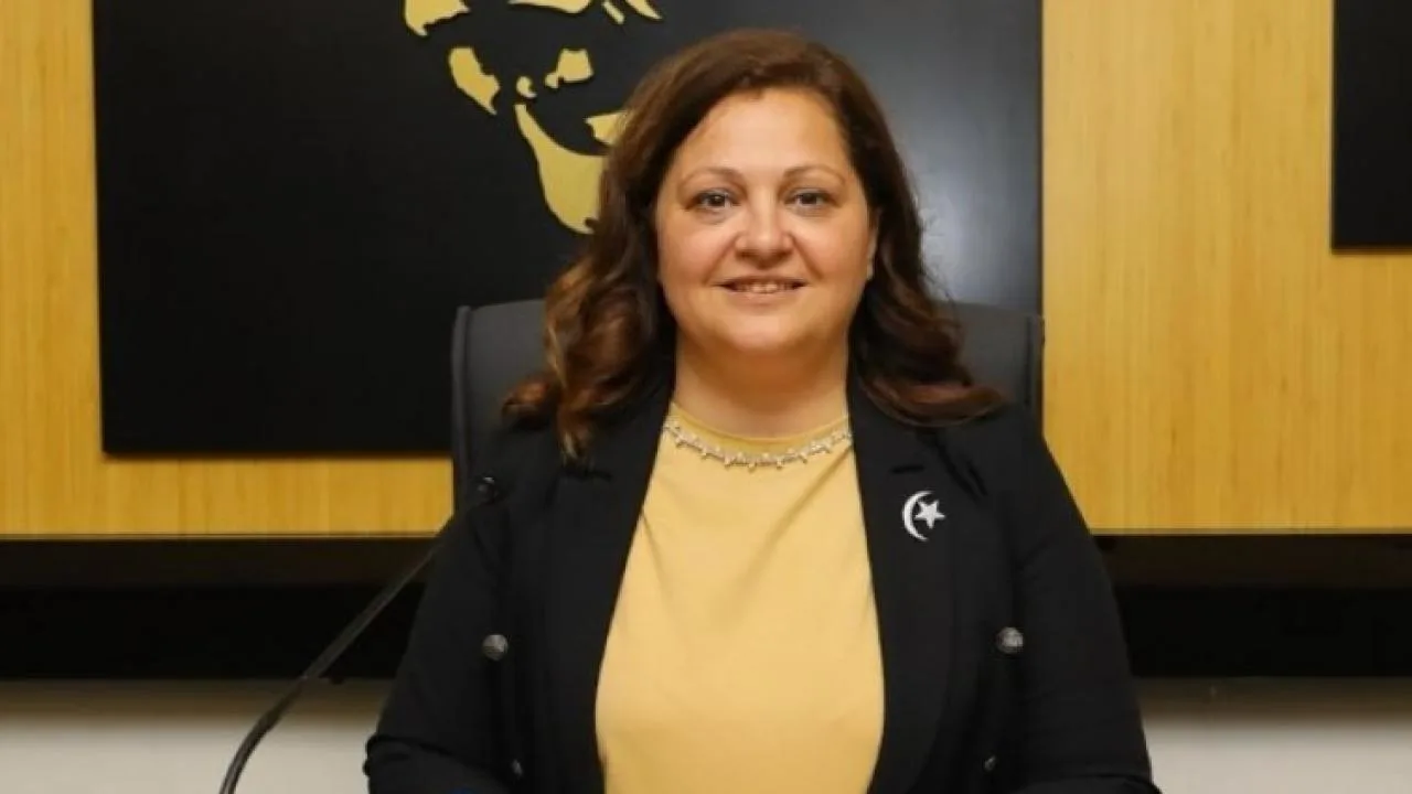 CHP’de Kriz: Burcu Köksal AK Parti’ye Geçti!