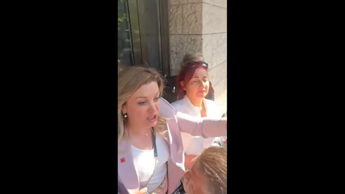 Meclis te CHP hareketliliği! Milletvekili isyan etti: Kapılar kapandı 2