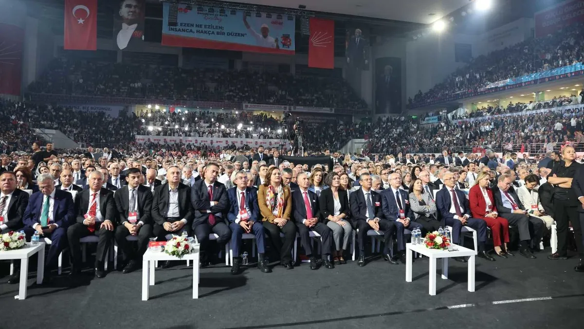 CHP’de Kriz Büyüyor: Sular Durulmuyor!