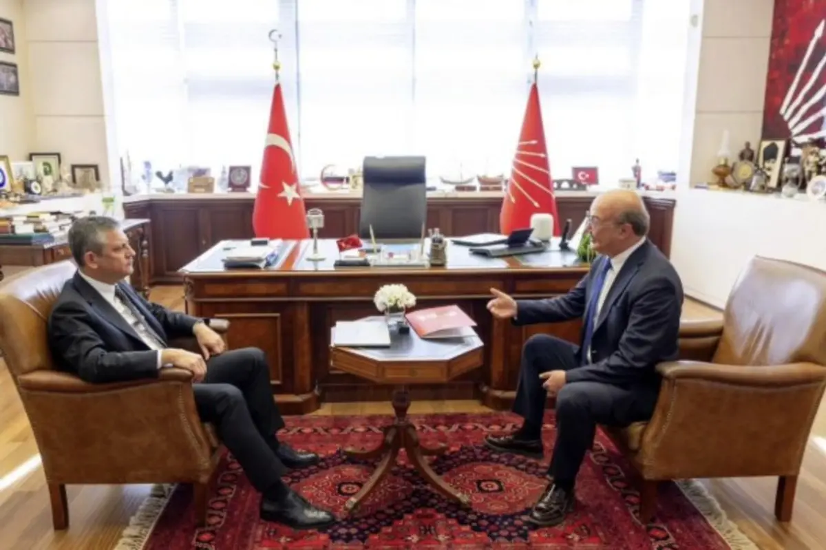 CHP toplantısına damga vuran Özkan Yalım çıkışı: Ahlaksızlık göndermesi 2