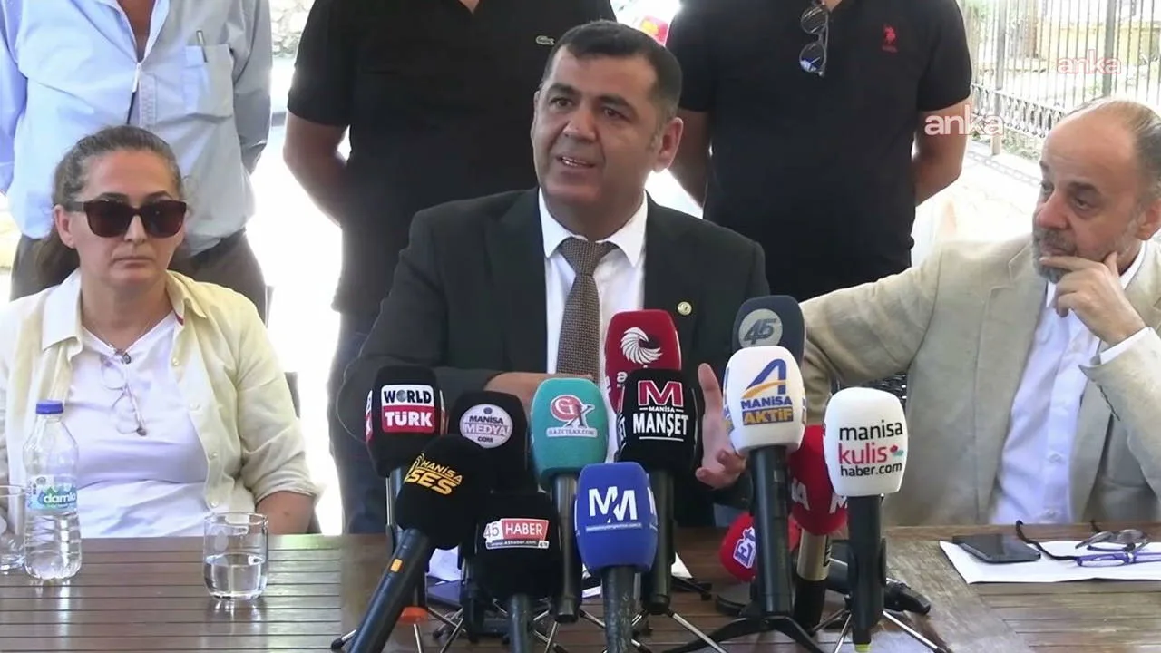 CHP’de Üst Düzey İstifalar Gündemde!