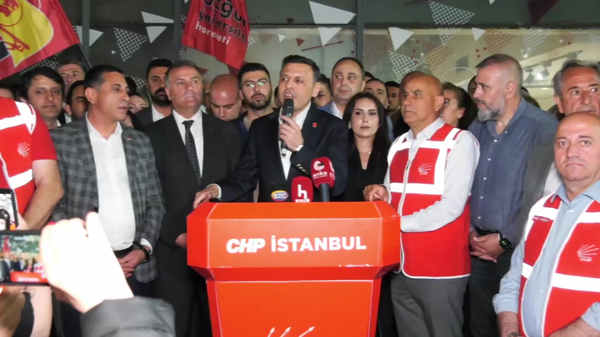 CHP’den Demokrasi Mücadelesi Çağrısı!