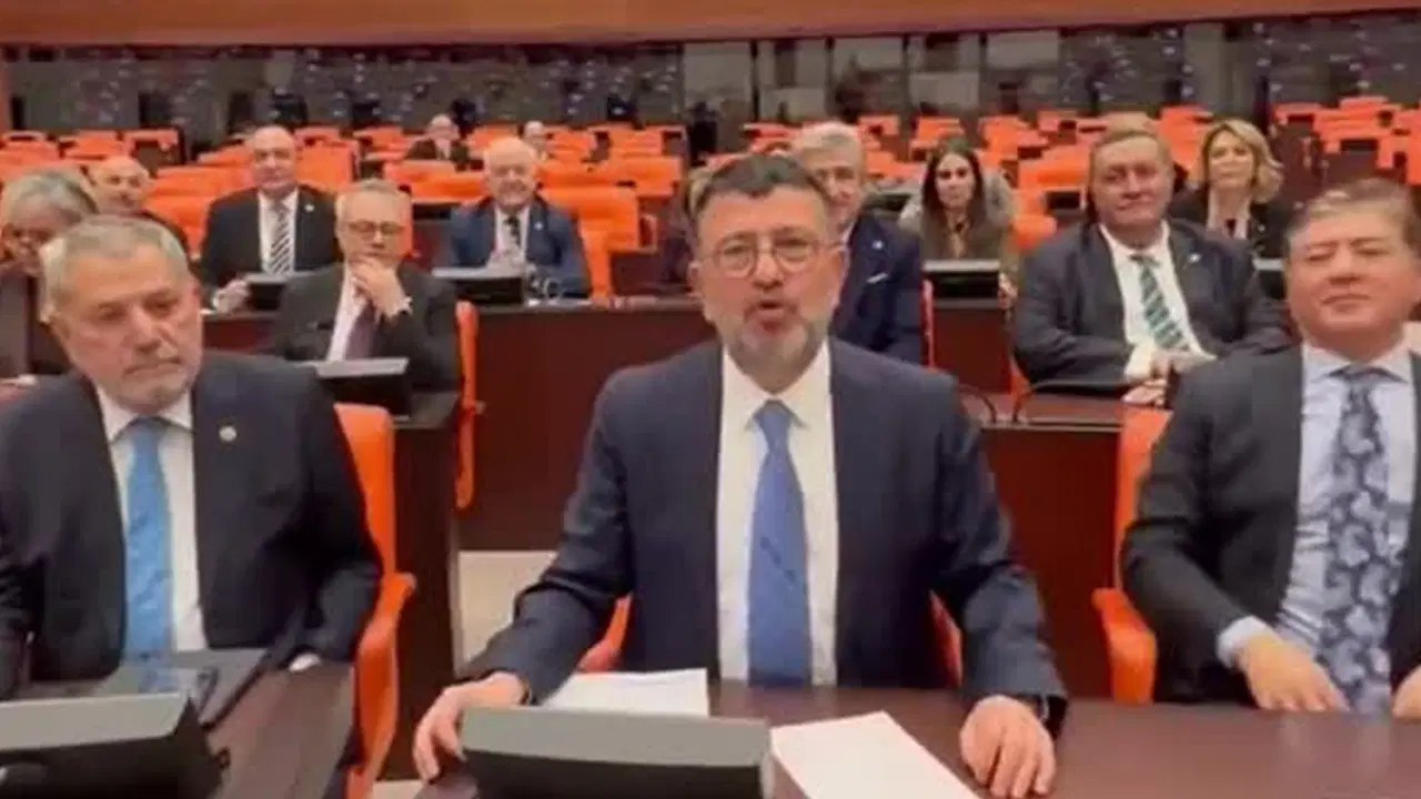 CHP’den Emeklilere Çağrı: Ayağa Kalkın!